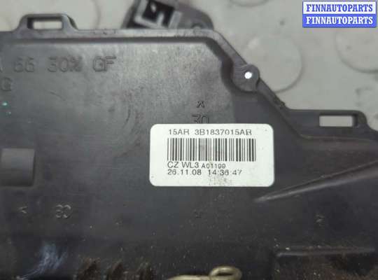 Замок боковой двери на Skoda Roomster (5J)