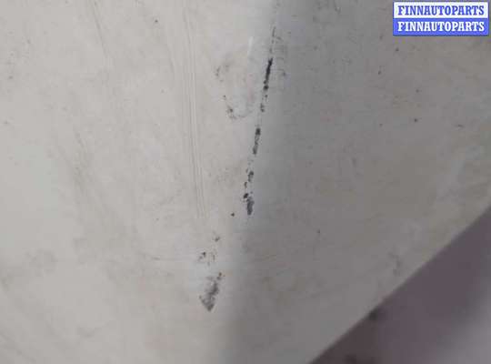 Капот на Nissan Juke