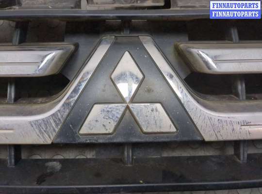 купить Решетка радиатора на Mitsubishi Pajero 2006-2022