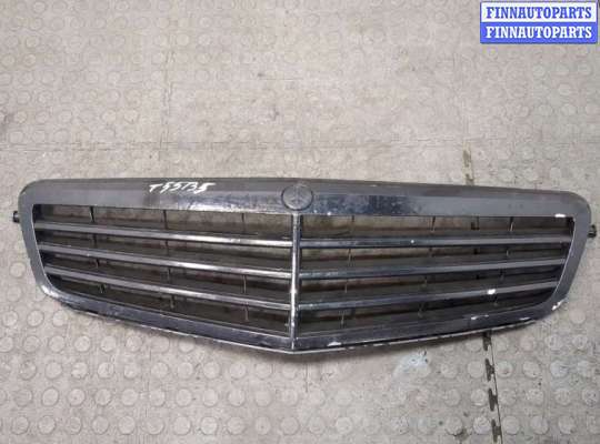 купить Решетка радиатора на Mercedes C W204 2006-2015