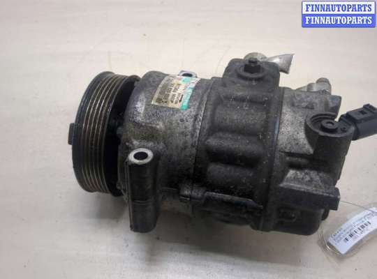 Компрессор кондиционера VG2398379 на Volkswagen Passat 7 2010-2015 Европа