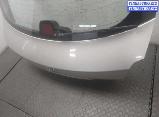 купить Крышка (дверь) багажника на Toyota Avensis 2 2003-2008
