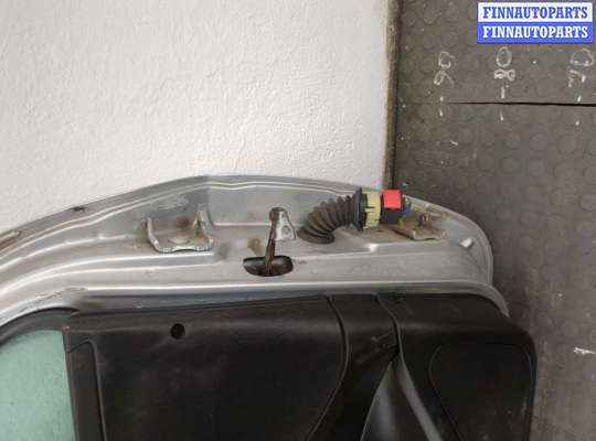 купить Стекло боковой двери на Peugeot 307 2001-2008