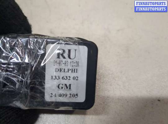 купить Кнопка стеклоподъемника (блок кнопок) на Opel Corsa C 2000-2006