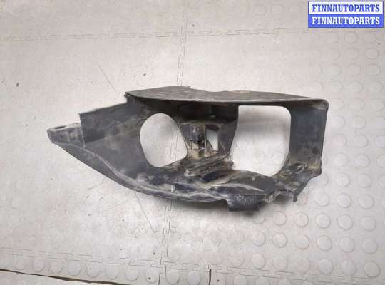 купить Кронштейн фары на Audi Q7 2005-2015