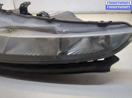 Фара передняя на Honda Civic VIII (4D, 5D)
