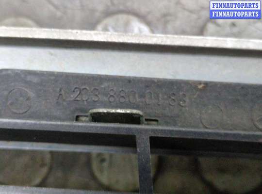 купить Решетка радиатора на Mercedes E W210 1995-2003