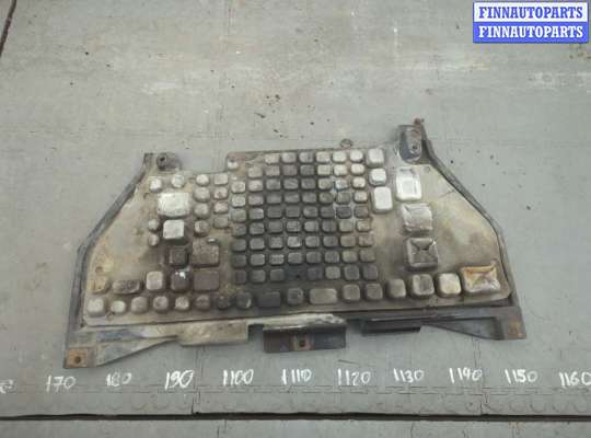 Защита моторного отсека (картера ДВС) AU1693467 на Audi A6 (C5) 1997-2005