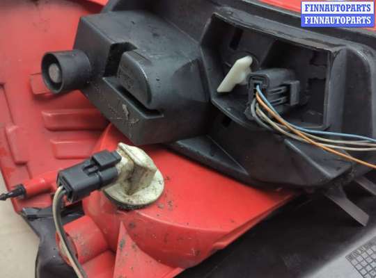 Фонарь задний на Renault Megane II