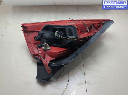 Фонарь задний на Renault Megane II