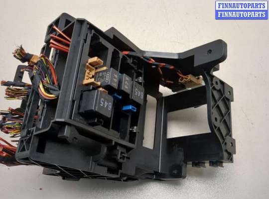 купить Блок предохранителей на Volkswagen Tiguan 2011-2016