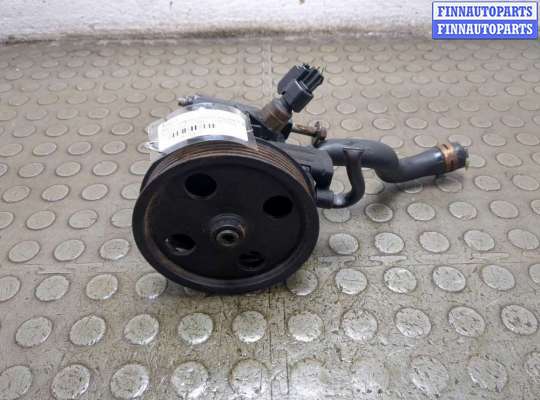 Насос гидроусилителя руля (ГУР) FO2152263 на Ford Focus 2 2005-2008