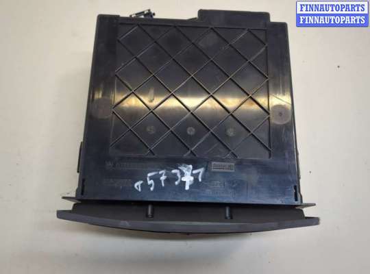 Проигрыватель, чейнджер CD/DVD MB1683350 на Mercedes E W211 2002-2009