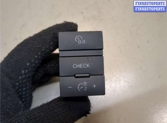 купить Кнопка круиз контроля на Audi A6 (C6) 2005-2011