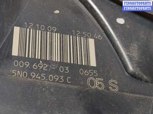 купить Фонарь крышки багажника на Volkswagen Tiguan 2007-2011