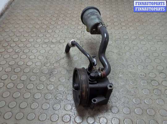 Насос гидроусилителя руля (ГУР) FO2150721 на Ford Focus 2 2005-2008
