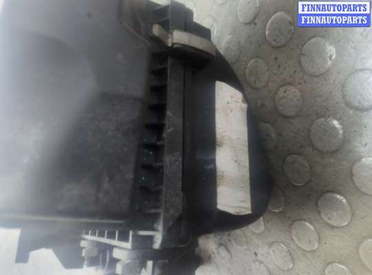 купить Корпус воздушного фильтра на Nissan Note E11 2005-2013