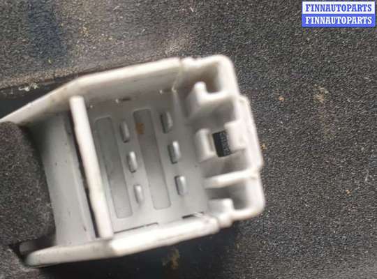 купить Фонарь (задний) на Ford Fusion 2002-2012