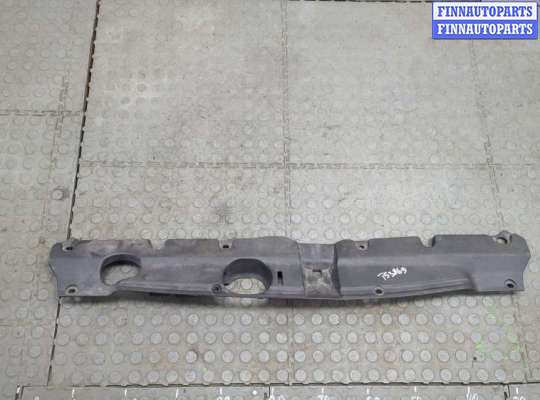 Накладка замка капота HD493171 на Honda CR-V 2001-2006