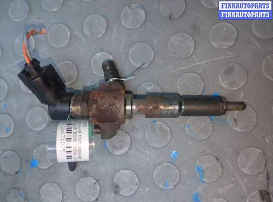 Форсунка топливная на Peugeot 3008 I