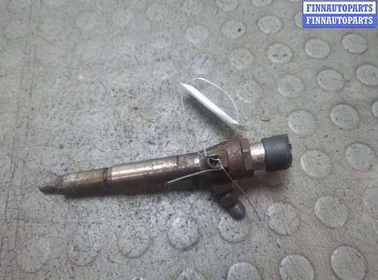 Купить Форсунка топливная на Renault Megane 3 2009-2016 Форсунка топливная RN1587228 на Renault Megane 3 2009-2016