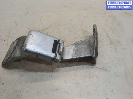 Петля двери MB1437029 на Mercedes Vito W639 2004-2013
