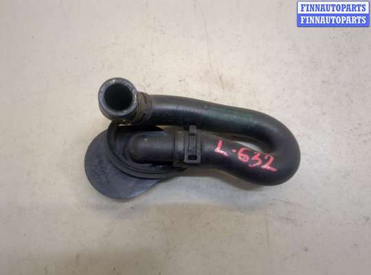 купить Патрубок охлаждения на Mercedes C W204 2006-2015