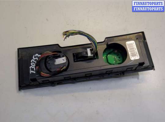 купить Часы на Land Rover Range Rover 3 (LM) 2002-2012