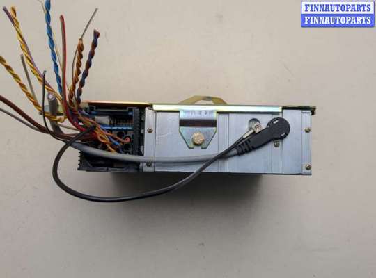 купить Блок управления радиоприемником на BMW 7 E38 1994-2001