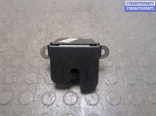 Замок багажника ST332339 на Seat Altea 2004-2015