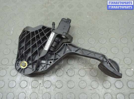купить Педаль сцепления на Volkswagen Passat 6 2005-2010