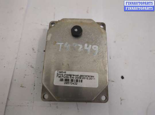 Блок управления двигателем FT538858 на Fiat Punto Evo 2009-2012