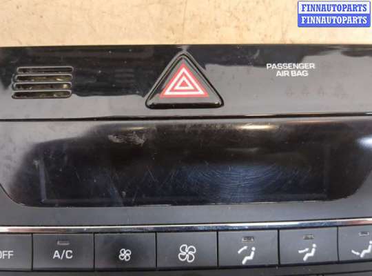 купить Переключатель отопителя (печки) на Hyundai Tucson 3 2015-2018