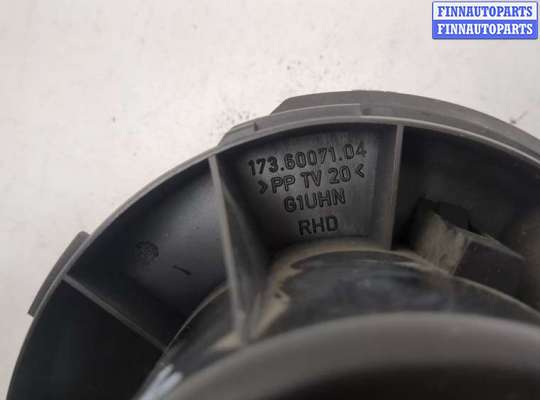 купить Двигатель отопителя (моторчик печки) на Ford Kuga 2008-2012
