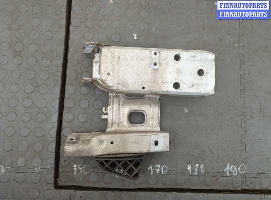 Кронштейн усилителя бампера BM3595373 на BMW 3 F30 2012-2019