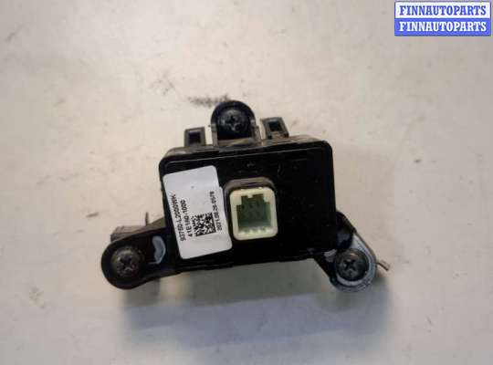 купить Кнопка открывания багажника салонная на KIA K5 2019-2025