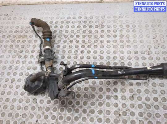 купить Горловина заливная топливная на Toyota Camry V40 2006-2011