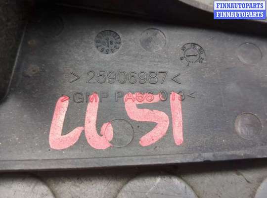 купить Кронштейн бампера на Cadillac Escalade 3 2006-2014