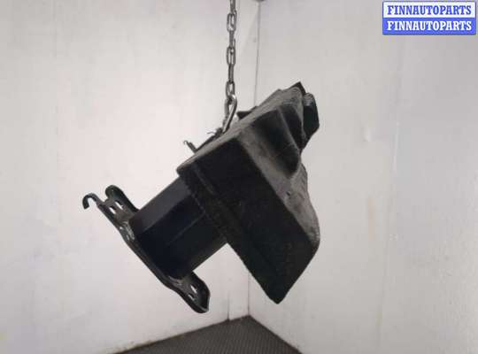 Усилитель бампера на Toyota RAV4 IV (CA40)