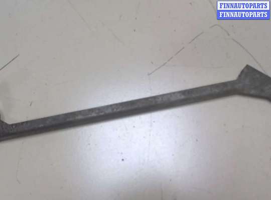 Кронштейн крепления генератора RN1432727 на Renault Scenic 2003-2009
