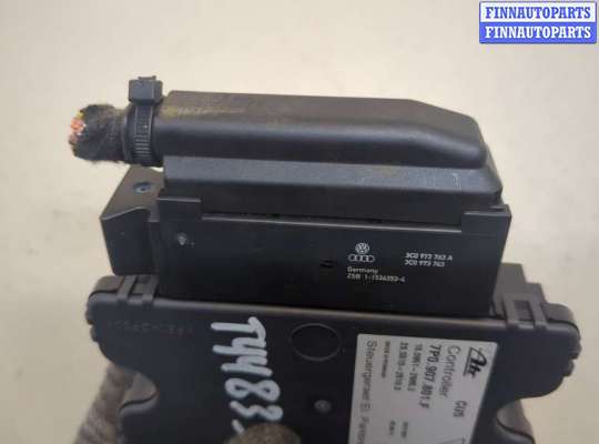 купить Блок управления стояночным тормозом на Volkswagen Touareg 2010-2014