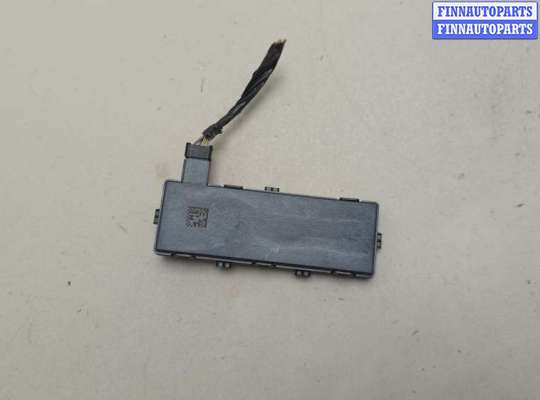 купить Блок управления центральным замком на Cadillac SRX 2009-2016