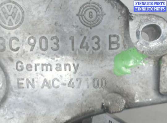 купить Кронштейн компрессора кондиционера на Volkswagen Golf 5 2003-2009
