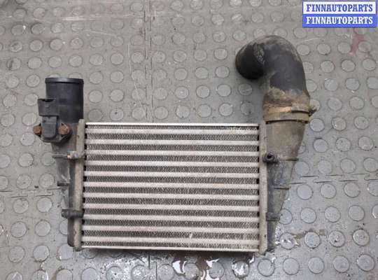 купить Радиатор интеркулера на Volkswagen Passat 5 1996-2001