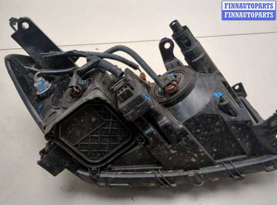 купить Фара (передняя) на Toyota RAV 4 2006-2013