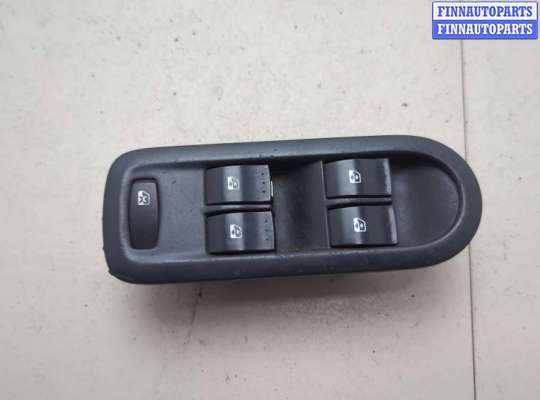 купить Кнопка стеклоподъемника (блок кнопок) на Renault Scenic 2003-2009