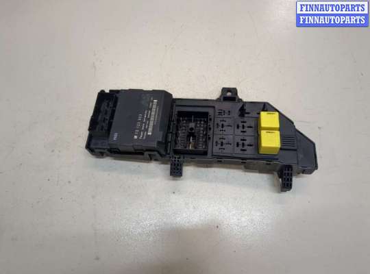 Блок предохранителей OP2118315 на Opel Signum