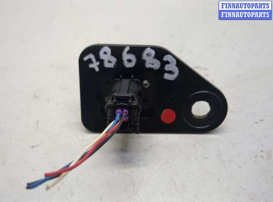 купить Камера заднего вида на Toyota Avensis 3 2008-2018