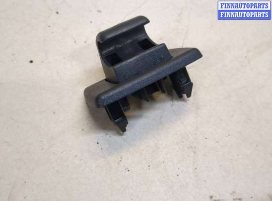 Кронштейн козырька солнцезащитного MB1394203 на Mercedes C W204 2007-2013