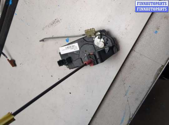 Замок двери OP2414899 на Opel Zafira B 2005-2014